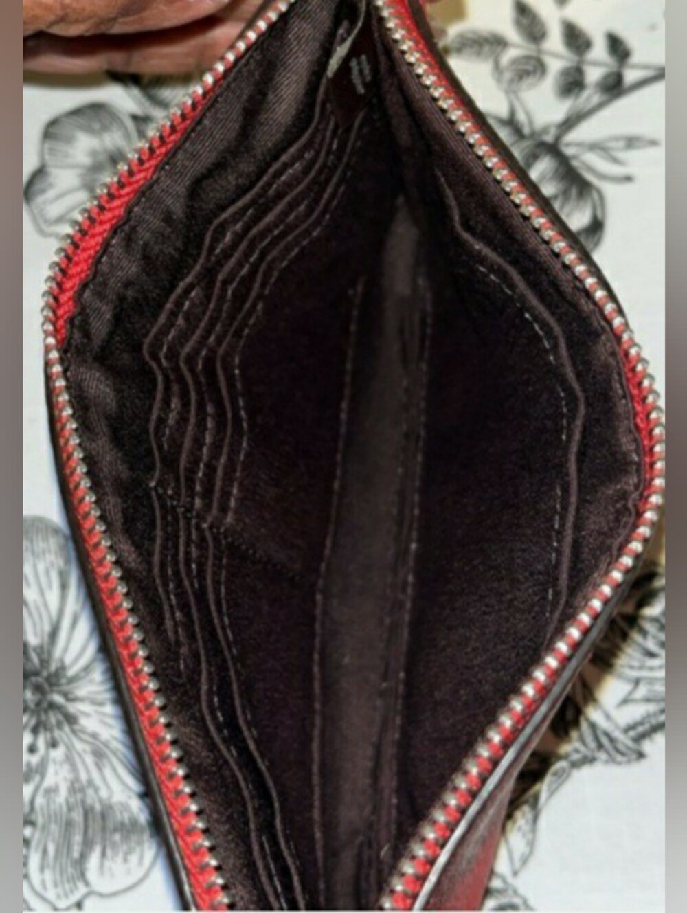 Coach Large Red Floral Zip Wristlet Like New - Picture 3 of 5